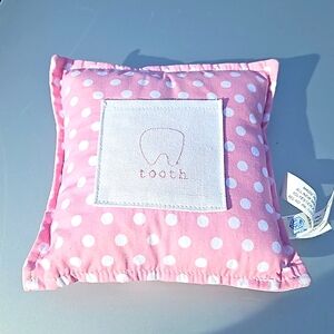 Tooth Fairy Pillow. PINK & white polka dots 😀 Pottary Barn Kids